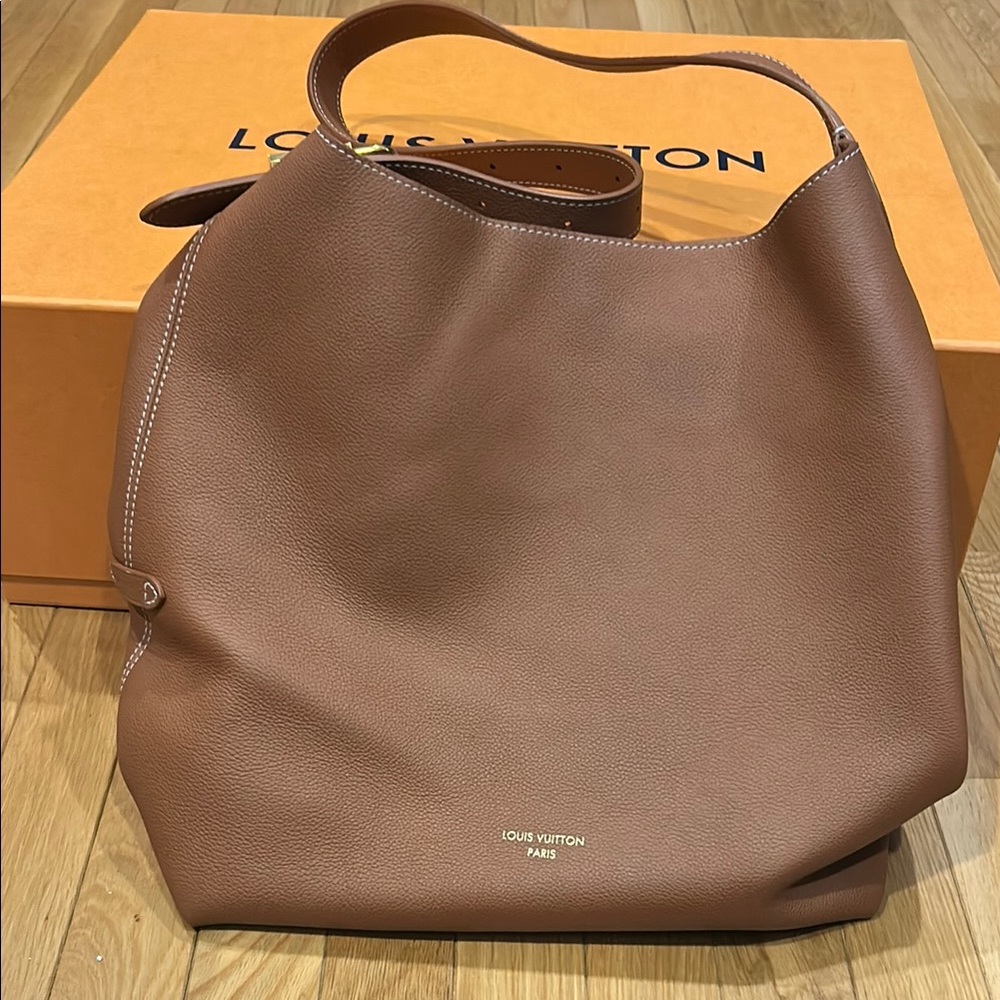 Louis Vuitton Low Key Hobo- size MM in Cognac